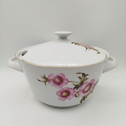 Супница с цветочным декором