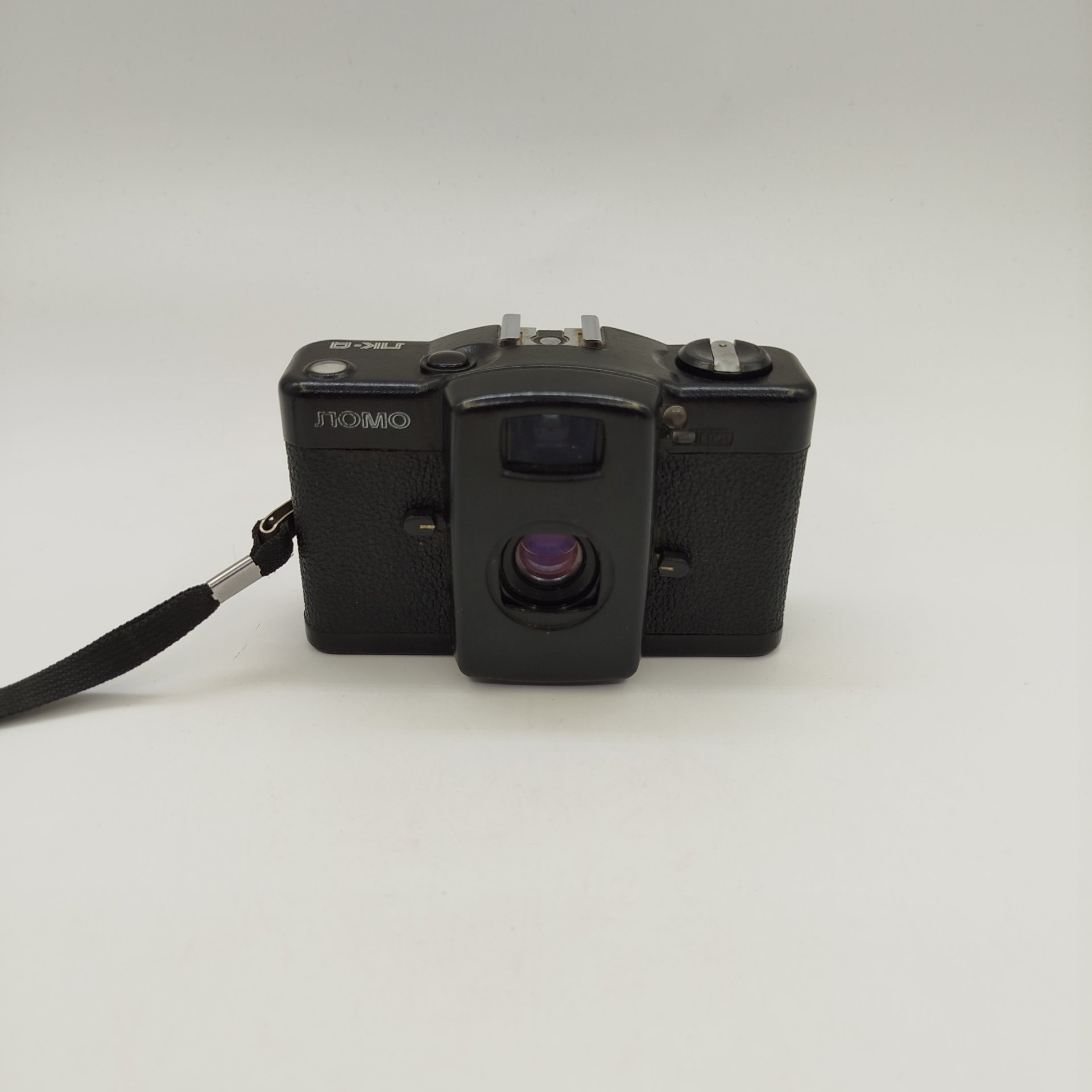 Фотоаппарат ЛОМО ЛК-А с объективом  «Минитар-1", пластик, метал, ткань, ЛОМО (Ленинградское оптико-механическое объединение), СССР, 1982-1994 гг., ЛОМО (Ленинградское оптико-механическое объединение)
