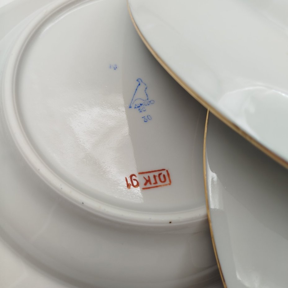 Набор суповых (глубоких) тарелок "Астры" на 6 персон, фарфор, деколь, золочение, Дулевский фарфоровый завод (Дулёво), СССР, 1968-1991 гг.