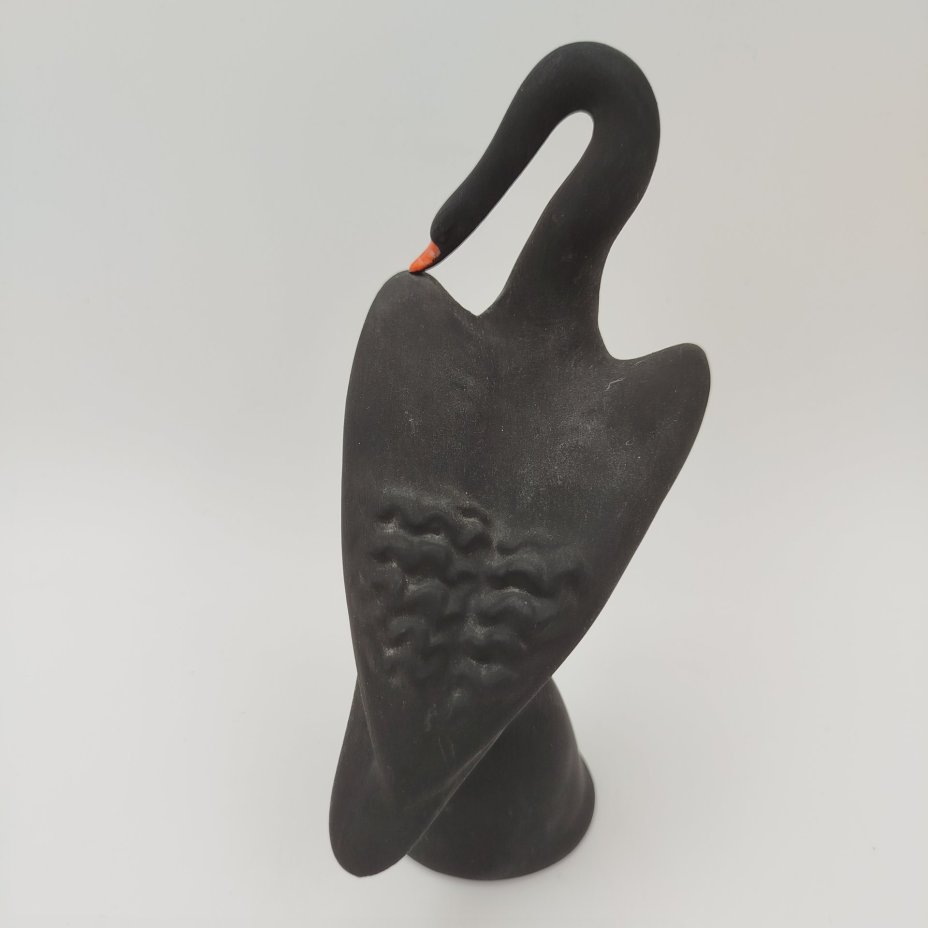 Статуэтка "Черный лебедь", бисквит, крытье, Дулевский фарфоровый завод (Дулёво), СССР, 1970-1990 гг.