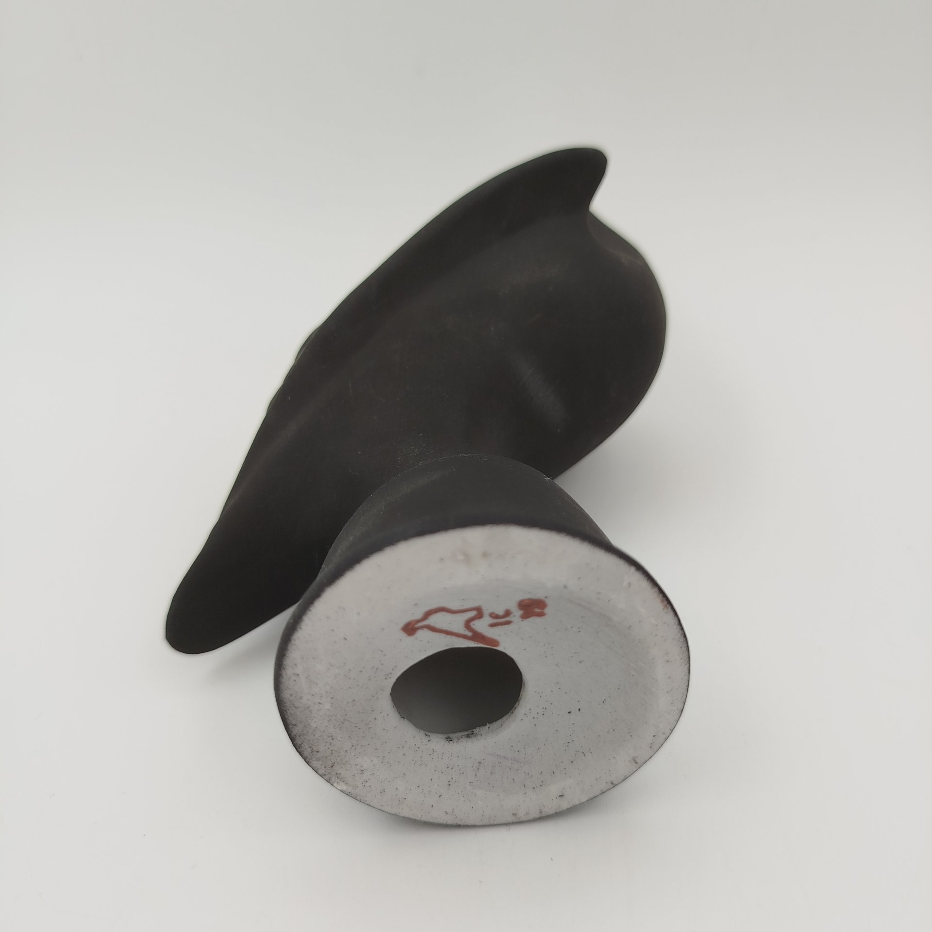 Статуэтка "Черный лебедь", бисквит, крытье, Дулевский фарфоровый завод (Дулёво), СССР, 1970-1990 гг.