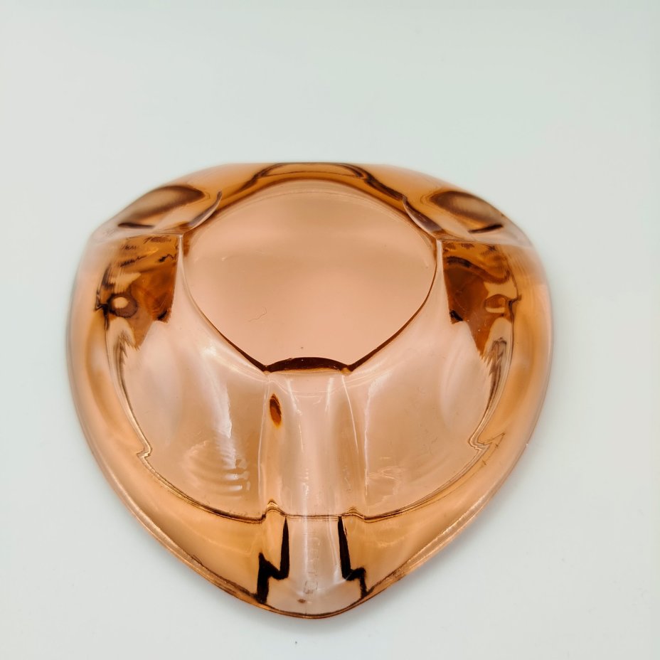 Пепельница карамельного оттенка