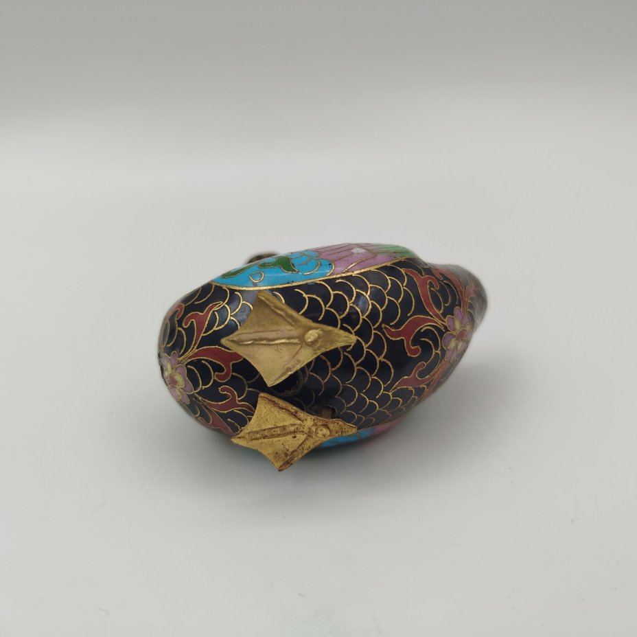 Статуэтка "Лебедь", выполненная в технике клуазоне, латунь, эмали, Китай, 1970-2000 гг.