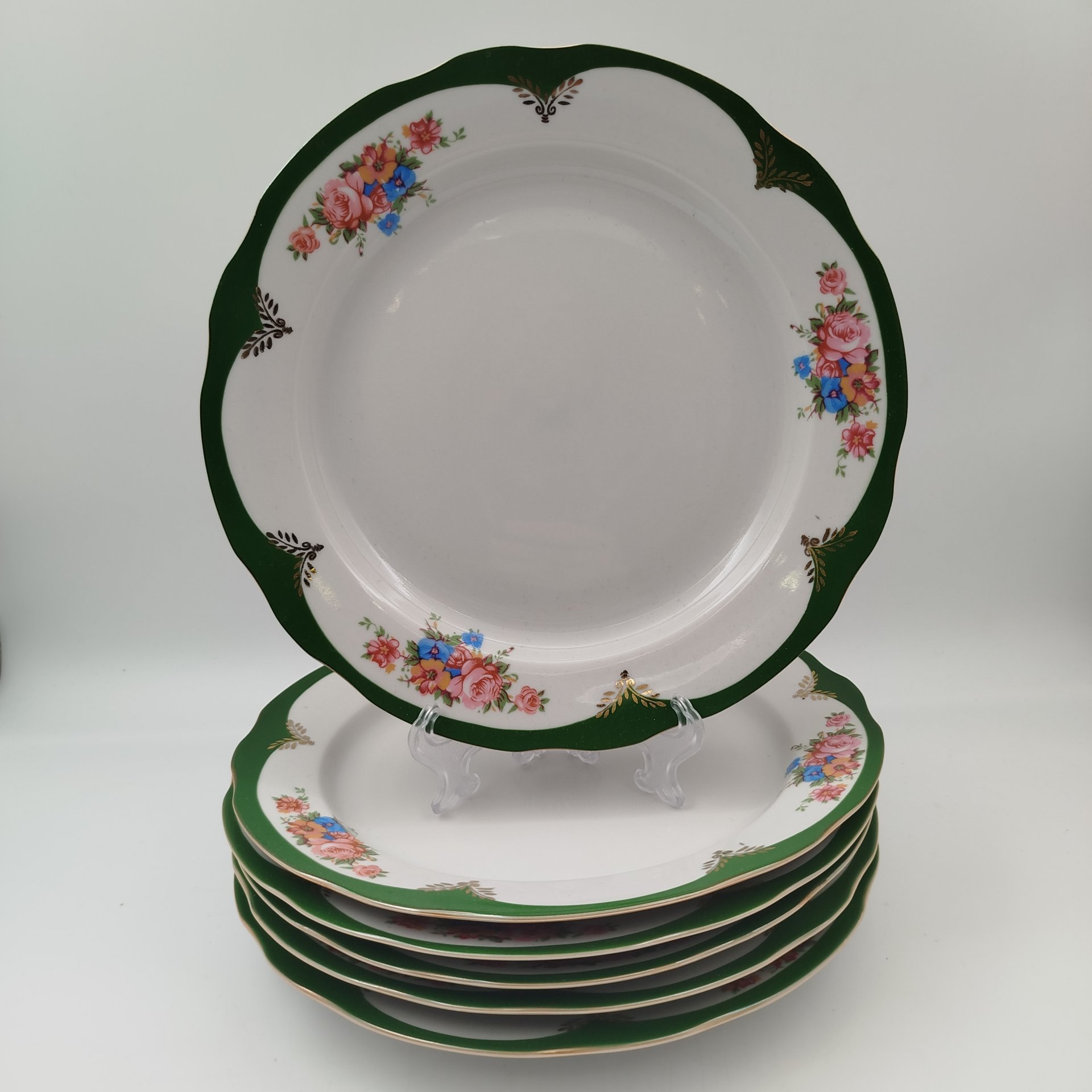 Набор из 6-ти столовых тарелок, из сервиза "Воспоминание", фарфор, деколь, золочение, Дулевский фарфоровый завод (Дулёво), Российская Федерация, 1999 г.