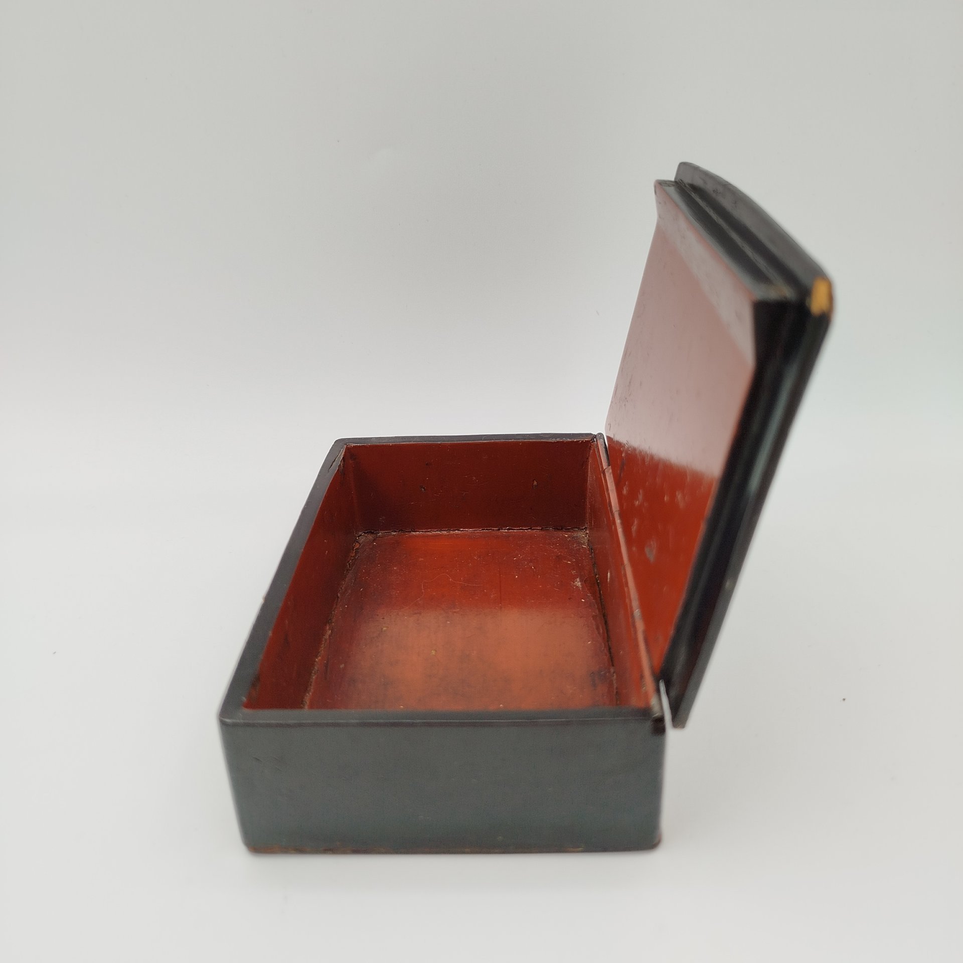 Шкатулка "У колодца"