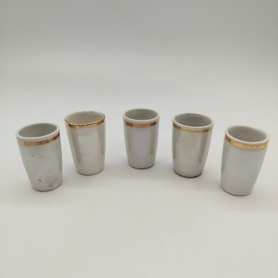 Набор из пяти стопок, фарфор, люстр, золочение, СССР, 1960-1980 гг.