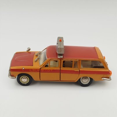 Модель автомобиля "ГАЗ-24" (Аэрофлот)