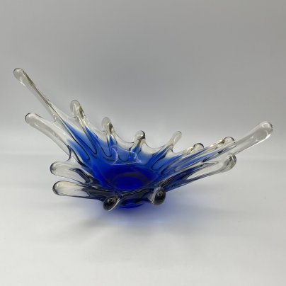 Ваза формы "Медуза", Ливанский стекольный завод, цветное стекло, гутная техника, СССР, 1970-1990 гг.