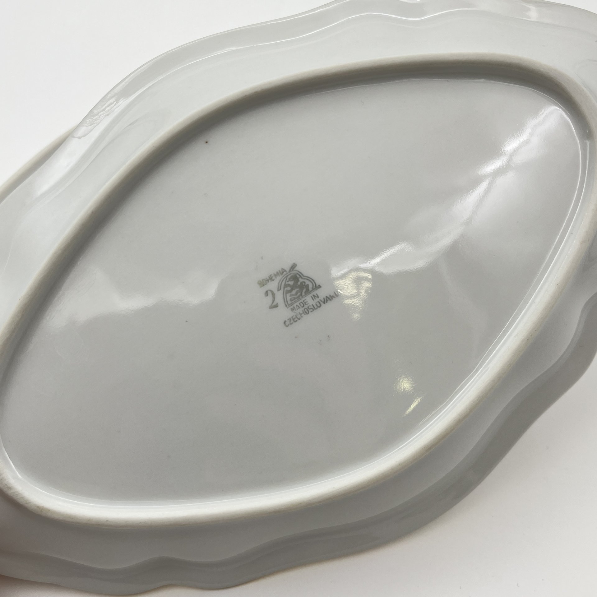 Набор из 2-х сервировочных блюд с цветочным декором, фарфор, деколь, золочение, Bohemia (Neurohlau), Чехословакия, 1970-1990 гг.