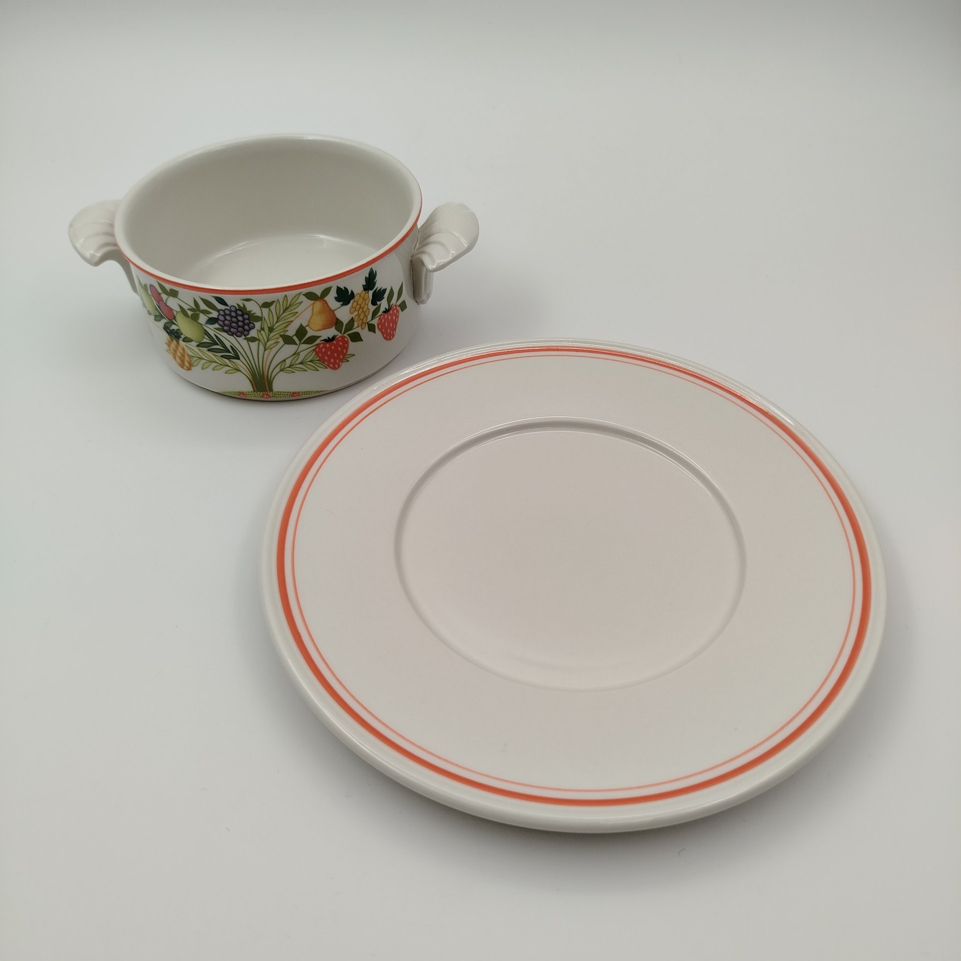 Набор для подачи бульона (бульонница),  коллекция Bon Appetit, фарфор, vitro, Villeroy & Boch, Германия, 1983-1989 гг.