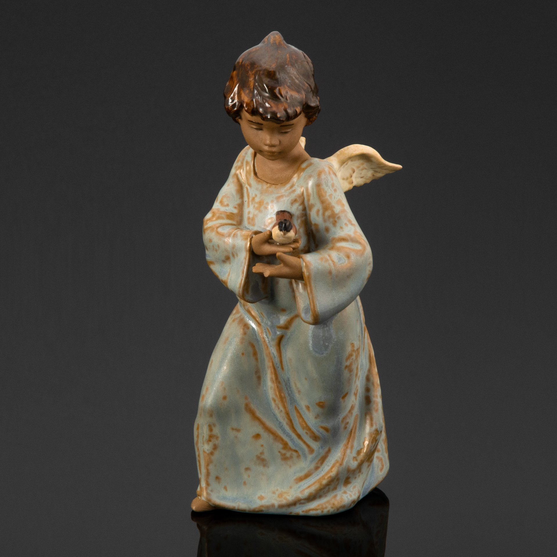Статуэтка "Ангел с воробьем в руках", Lladro