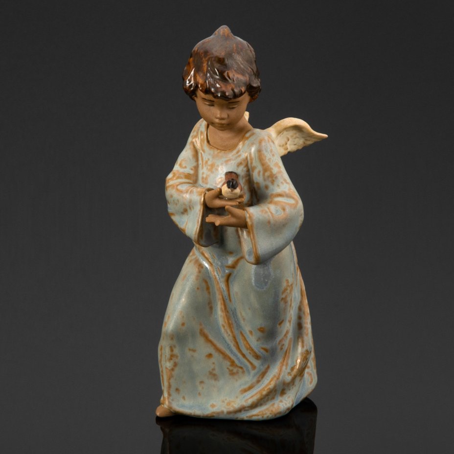 Статуэтка "Ангел с воробьем в руках", Lladro