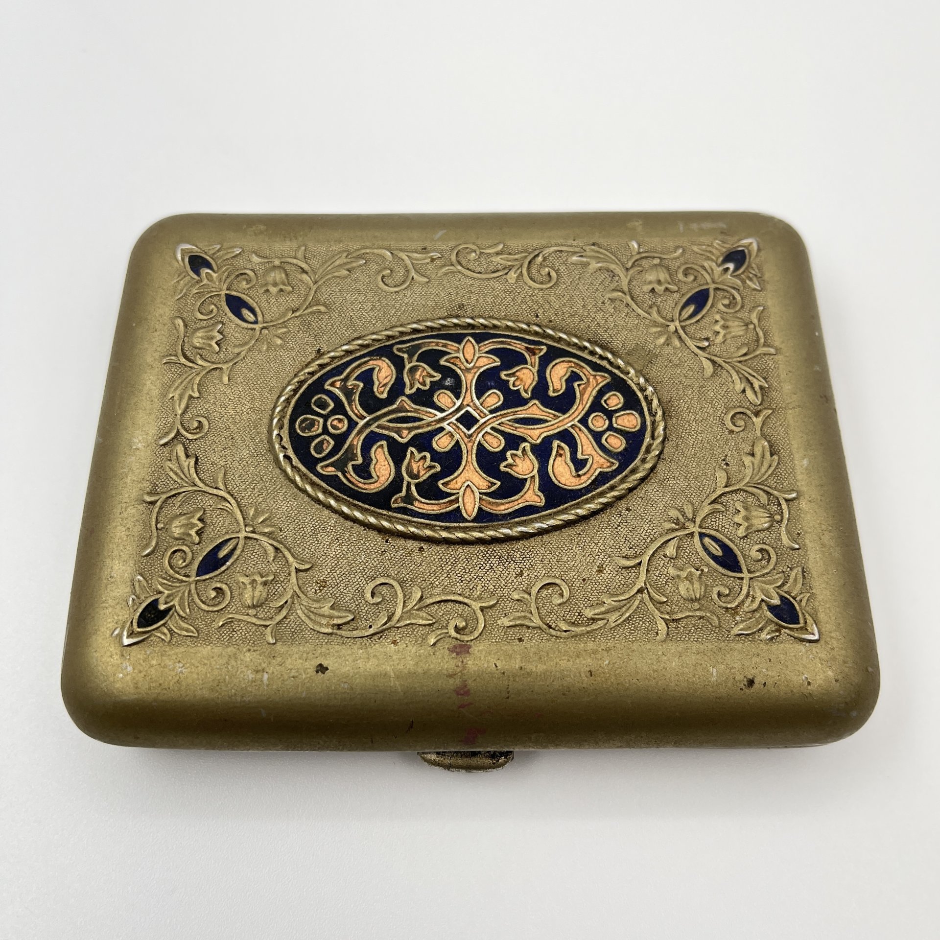 Портсигар с растительным декором, металл, эмаль, Ленэмальер (Ленинградский эмальер), СССР, 1950-1970 гг.