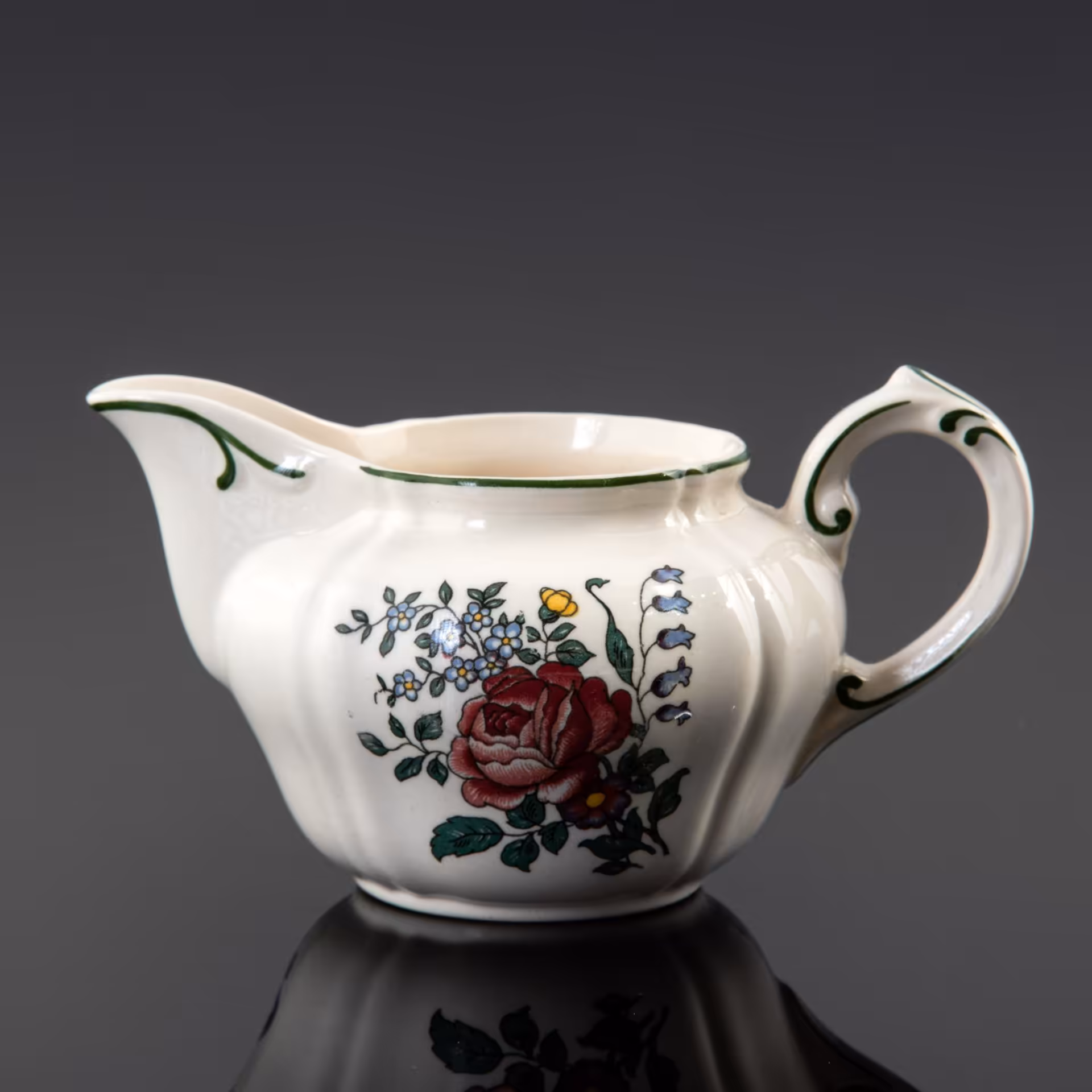 Сливочник с цветочным декором, Villeroy & Boch