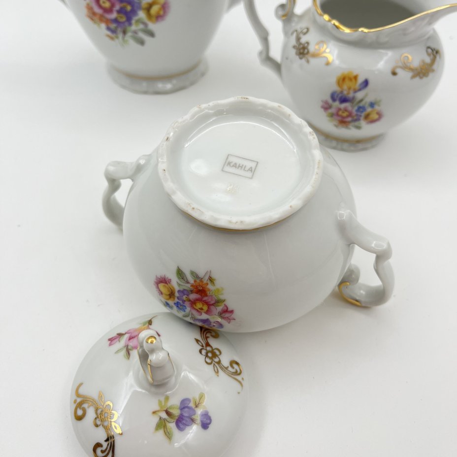 Набор кофейный "Мейсенский букет" (3 предмета), фарфор, деколь, золочение, Kahla, Германия, 1937-1956 гг.