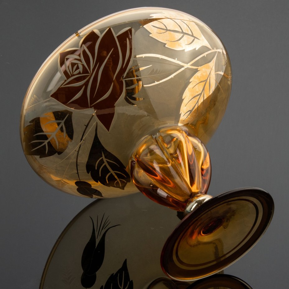 Ваза на ножке (конфетница) с декором в виде цветочной композиции, Bohemia Crystal (Bohemia Glass)
