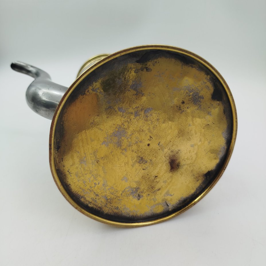 Кофейник золотистого цвета с фигурной ручкой, латунь, сплав металлов, Западная Европа, 1950-1980 гг.