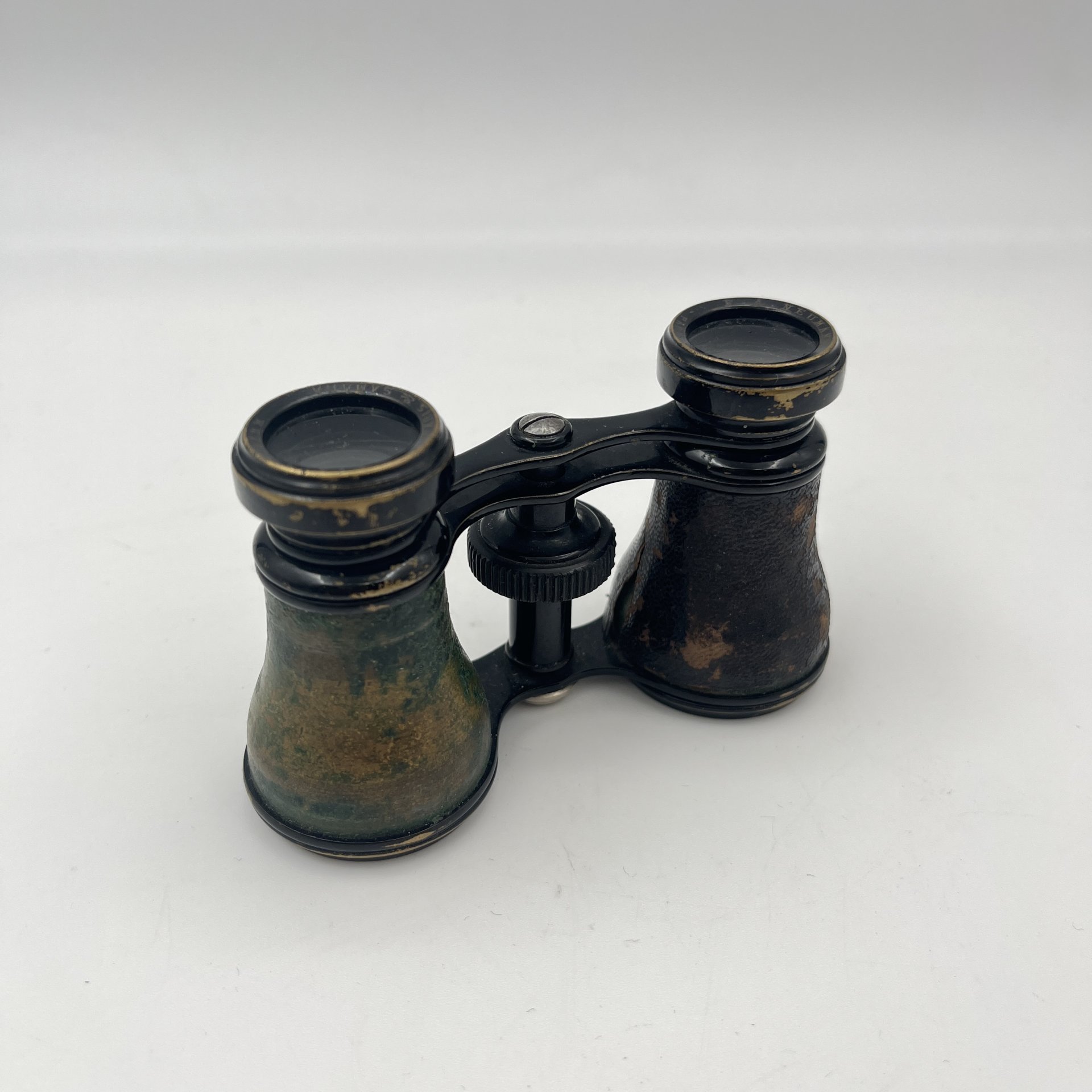 Бинокль театральный, F.A. Neumann, металл, стекло, Франция, 1900-1930 гг.