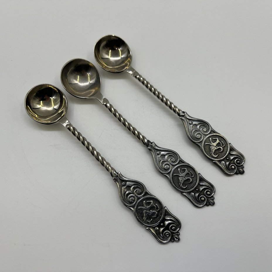 Набор чайных ложек на 3 персоны, в оригинальной коробке, металл, картон, текстиль, Казаковское производственное ювелирное объединение (КПЮО), СССР, 1970-1990 гг.