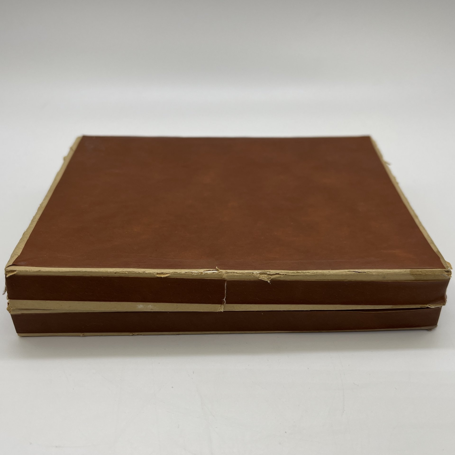 Набор чайных ложек на 3 персоны, в оригинальной коробке, металл, картон, текстиль, Казаковское производственное ювелирное объединение (КПЮО), СССР, 1970-1990 гг.