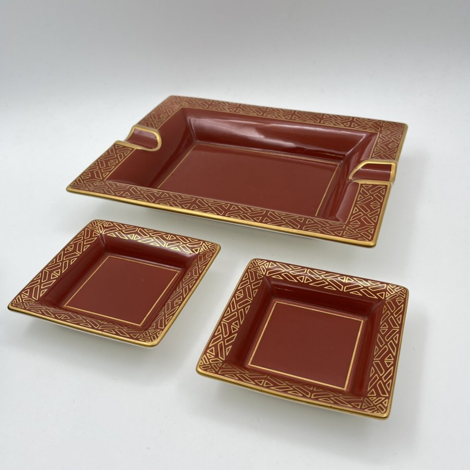 Набор пепельниц (большая и 2 маленькие), серия "Сhateau collection", рисунок "Kimono", фарфор, золочение, Villeroy & Boch, Германия, 1990-2010 гг.