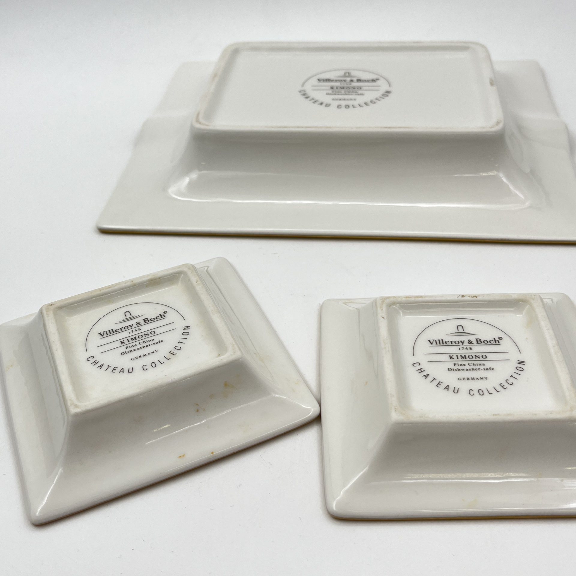 Набор пепельниц (большая и 2 маленькие), серия "Сhateau collection", рисунок "Kimono", фарфор, золочение, Villeroy & Boch, Германия, 1990-2010 гг.