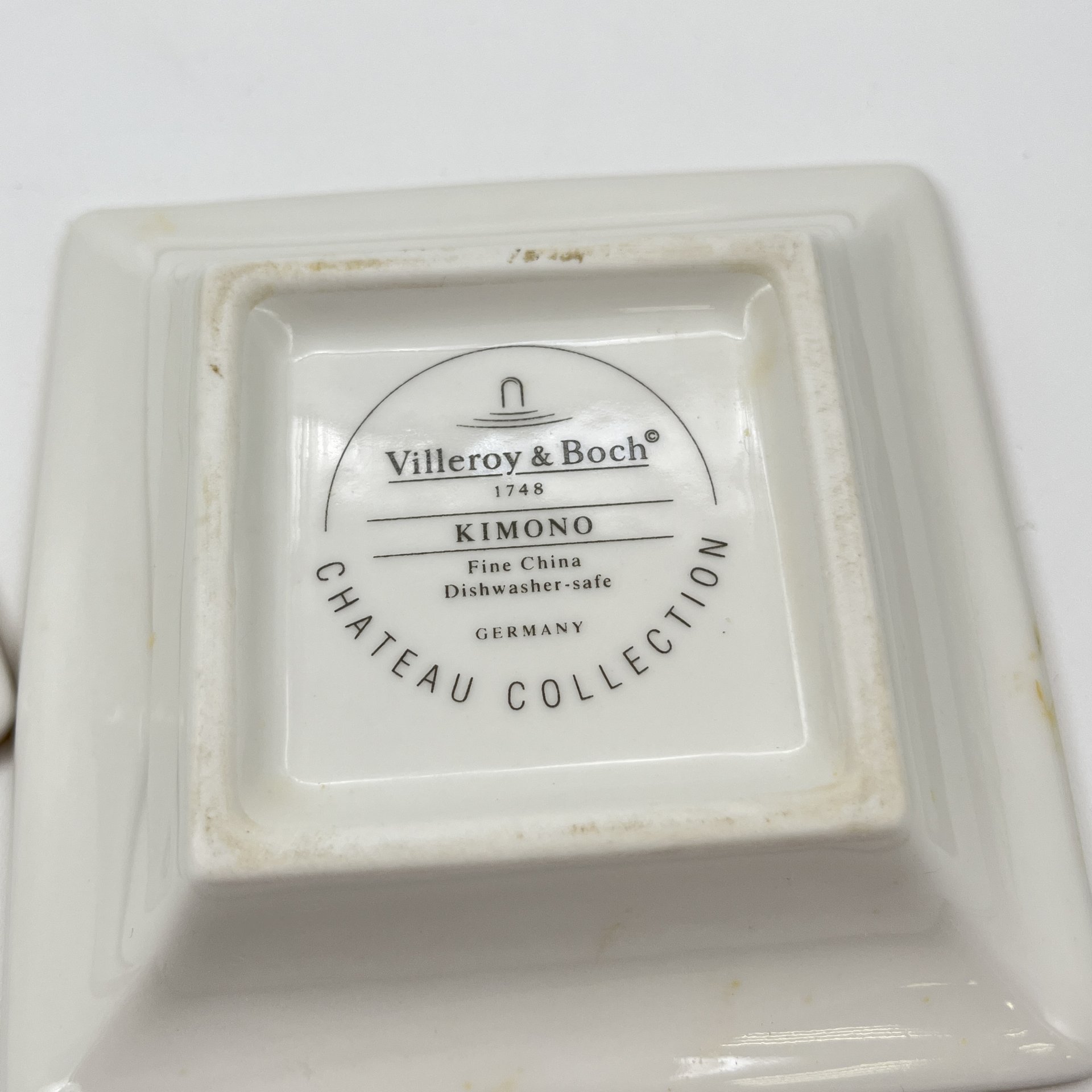 Набор пепельниц (большая и 2 маленькие), серия "Сhateau collection", рисунок "Kimono", фарфор, золочение, Villeroy & Boch, Германия, 1990-2010 гг.