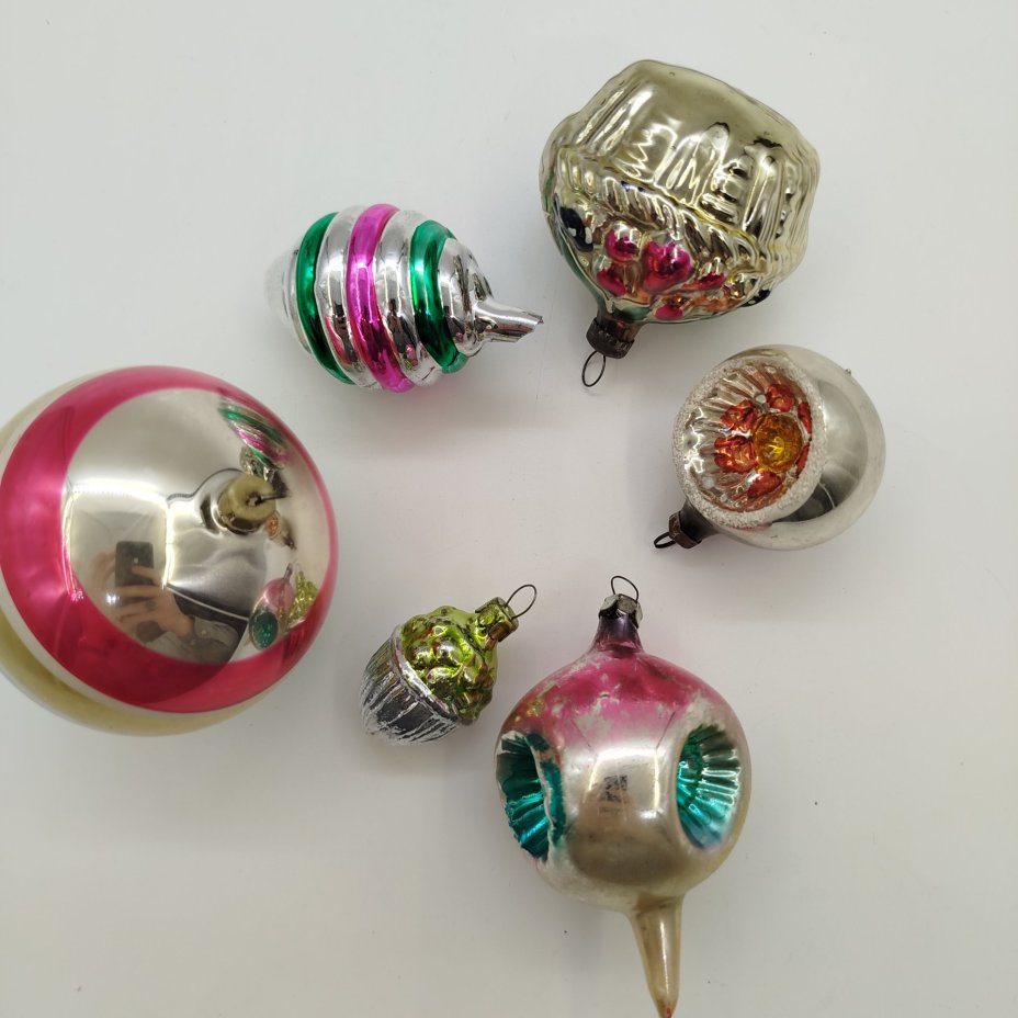 Набор из шести ёлочных игрушек