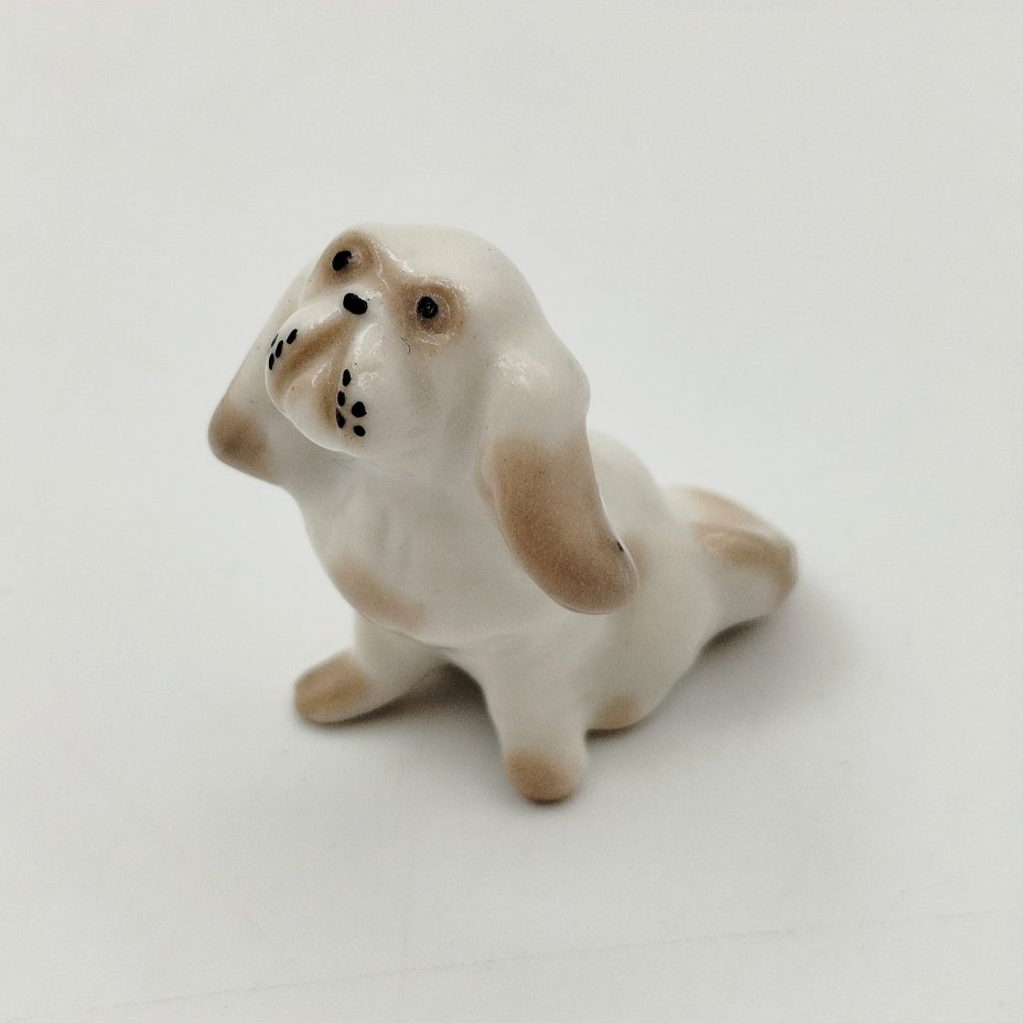 Статуэтка "Болонка", скульптор Н.Е. Муратов, фарфор, Ленинградский фарфоровый завод (ЛФЗ), СССР, 1960-1990 гг.