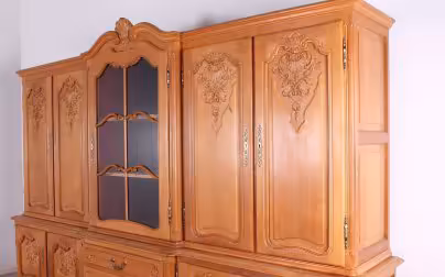 Сервант из массива