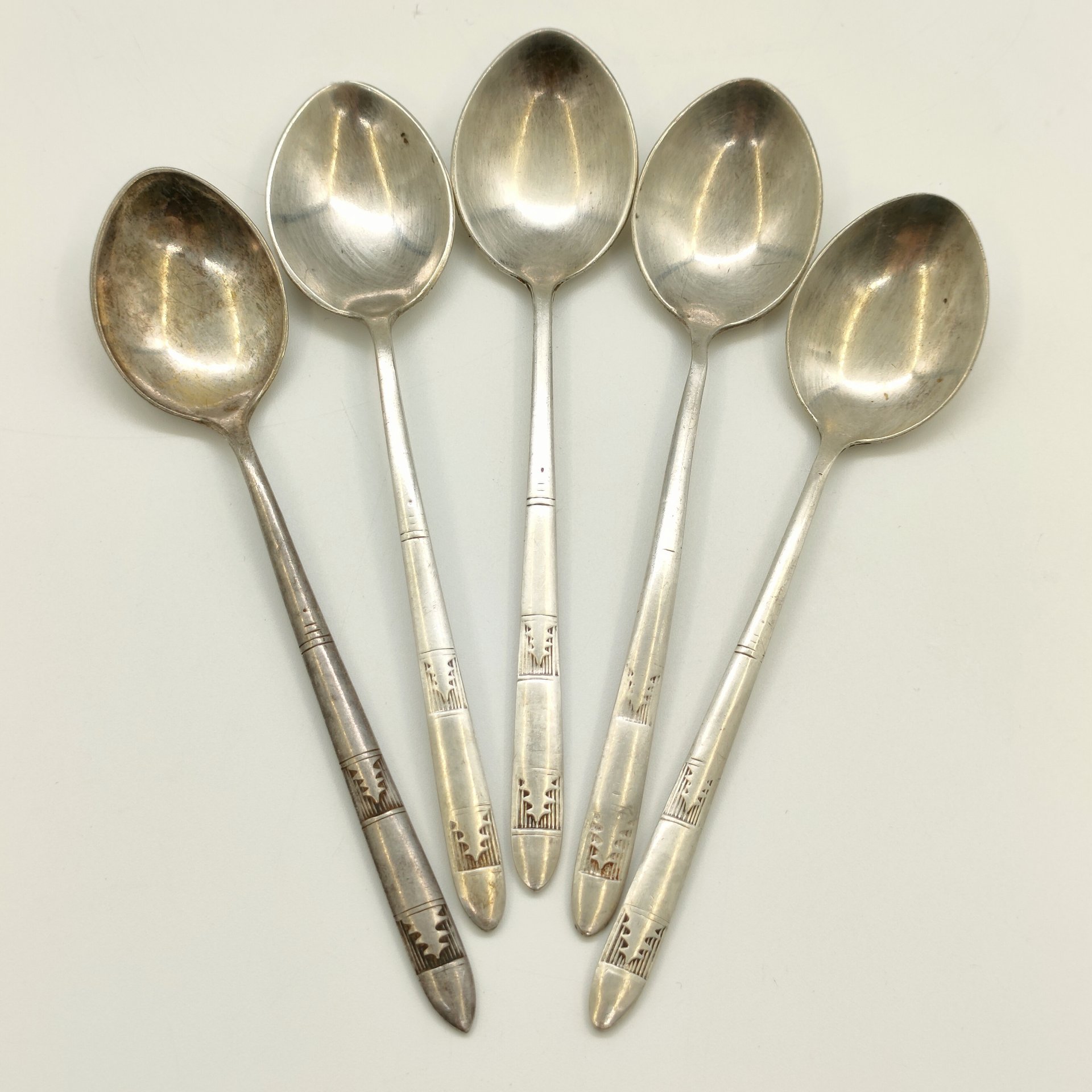 Набор чайных ложек "Ёлочка" на 5 персон, мельхиор (медь-никель), Красносельская ювелирная фабрика, СССР, 1960-1980 гг.