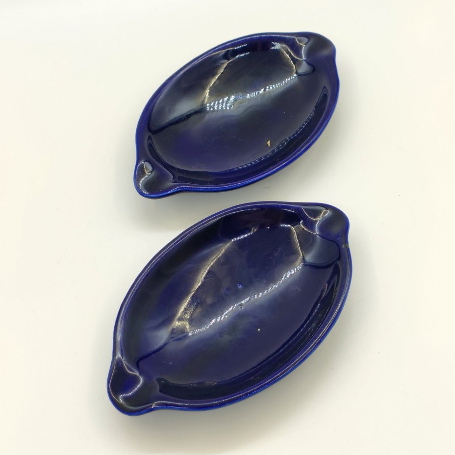 Набор из 2-х лимонниц кобальтого оттенка, фарфор, роспись, Турыгинский фарфоровый завод артели «Художественная керамика» (Гжель), СССР, 1950-1960 гг.