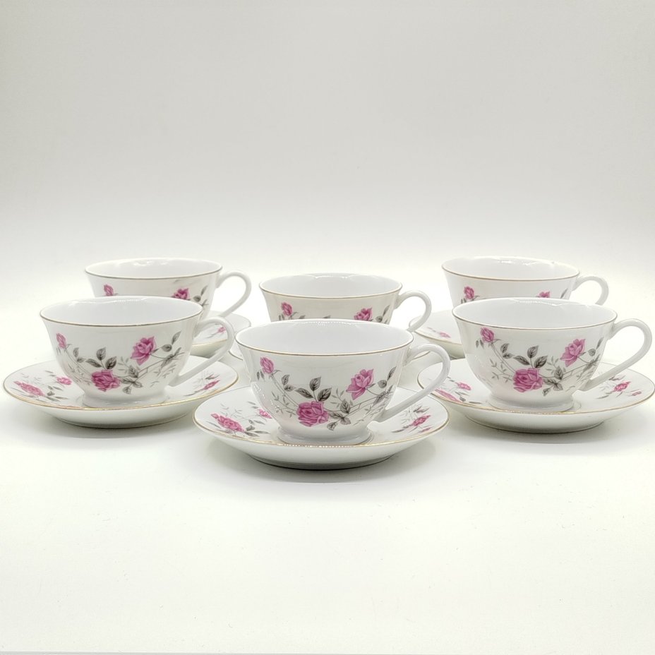 Набор из 6-ти чайных пар с изображением роз, фарфор, деколь, золочение, Китай, 1960-1980 гг.