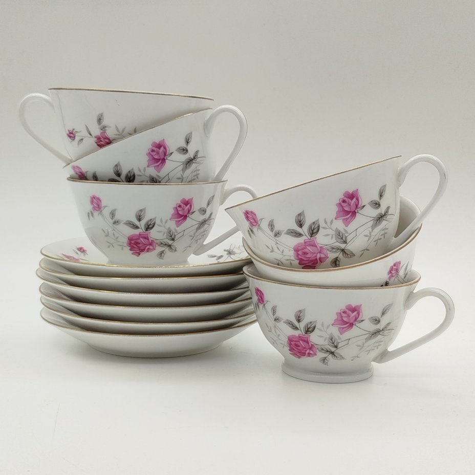 Набор из 6-ти чайных пар с изображением роз, фарфор, деколь, золочение, Китай, 1960-1980 гг.
