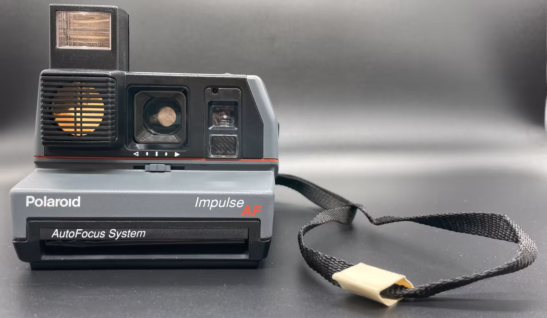 Фотоаппарат "Polaroid Impulse AF" в оригинальной коробке, Polaroid