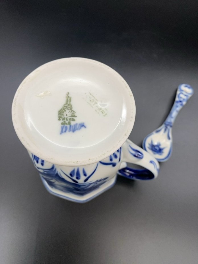Кружка с ложкой (в подборе), Гжельский фарфоровый завод