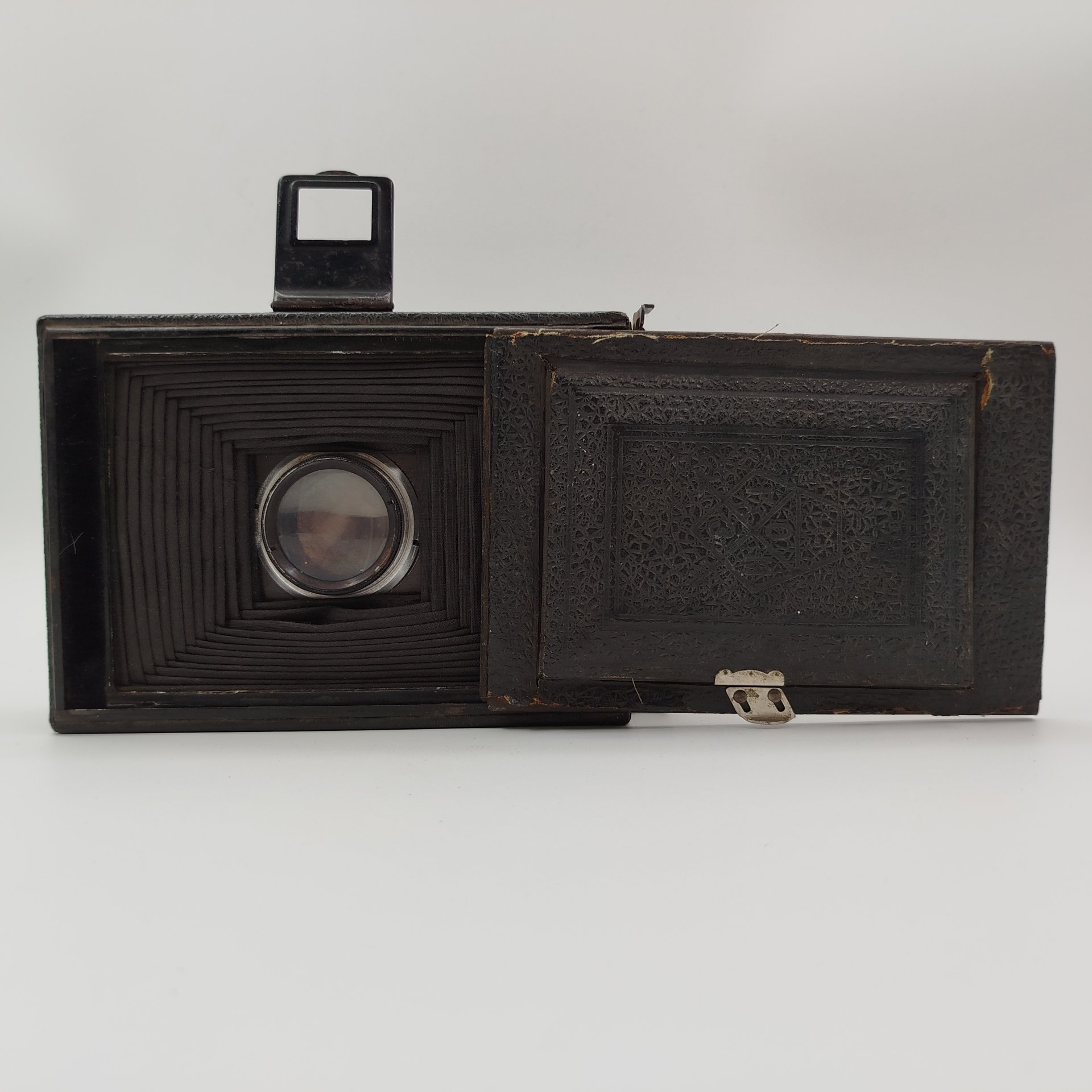 Фотоаппарат Фотокор-1, Государственный оптико-механический завод имени ОГПУ (ГОМЗ)