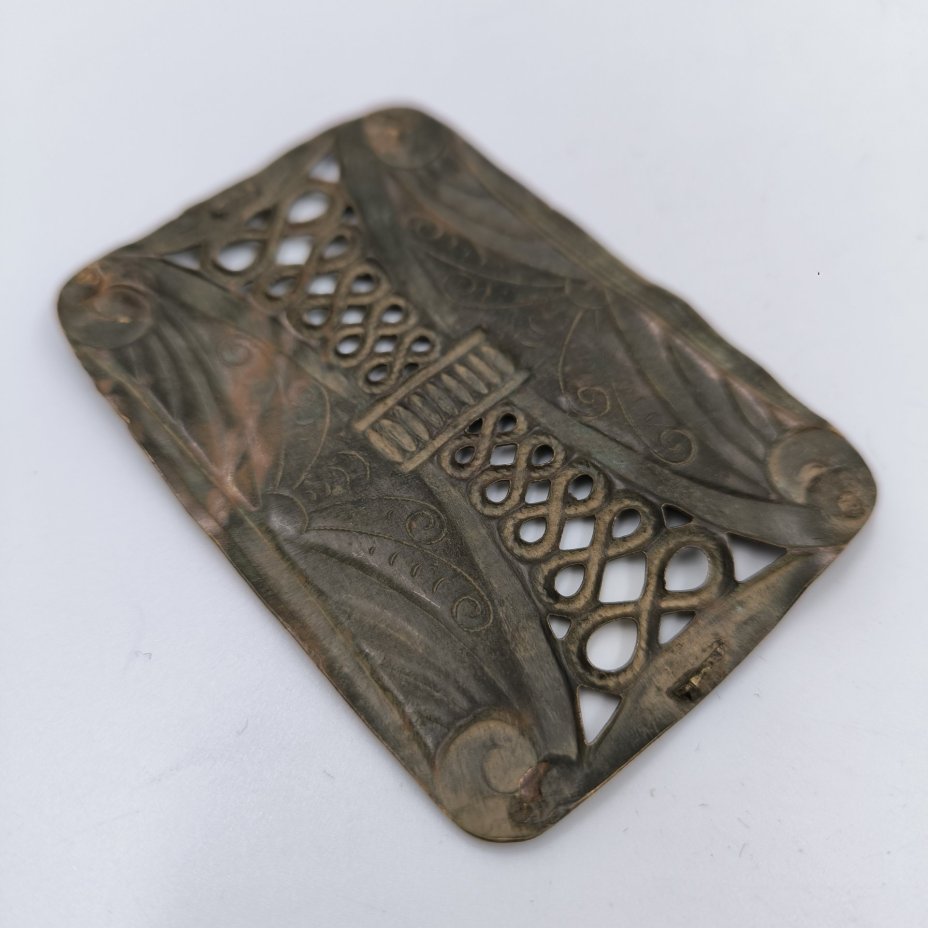 Пряжка женская поясная прямоугольной формы с ажурным декором