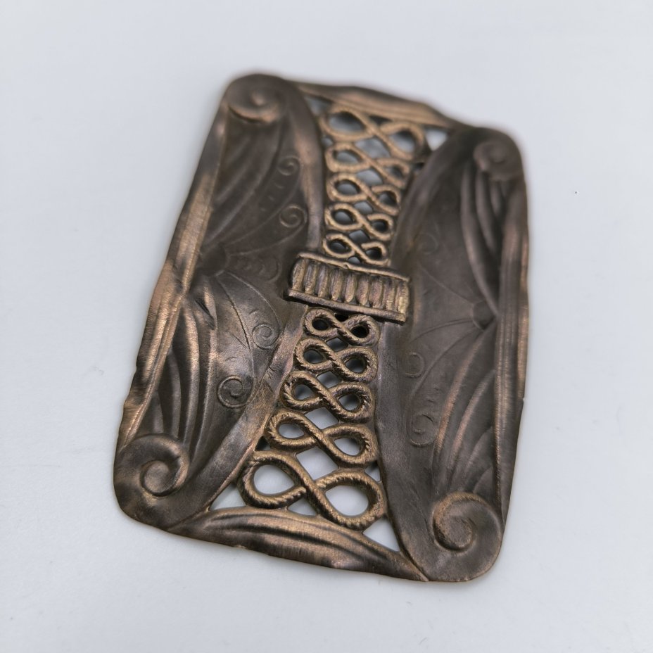 Пряжка женская поясная прямоугольной формы с ажурным декором