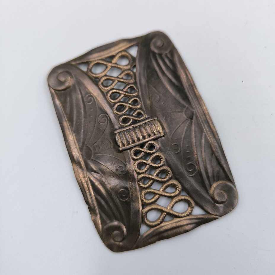 Пряжка женская поясная прямоугольной формы с ажурным декором