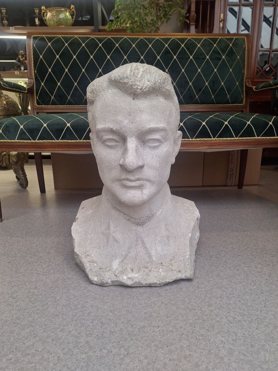 Бюст (монументальный) "Михаил Николаевич Тухачевский" (военный деятель и теоретик, военачальник РККА времён Гражданской войны, Маршал Советского Союза), скульптор Сычёв Андрей Владимирович