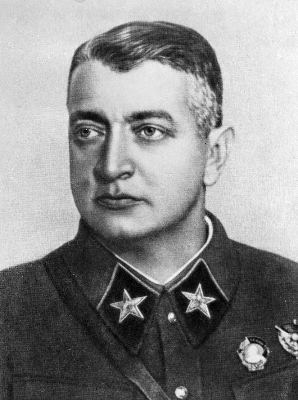 Бюст (монументальный) "Михаил Николаевич Тухачевский" (военный деятель и теоретик, военачальник РККА времён Гражданской войны, Маршал Советского Союза), скульптор Сычёв Андрей Владимирович