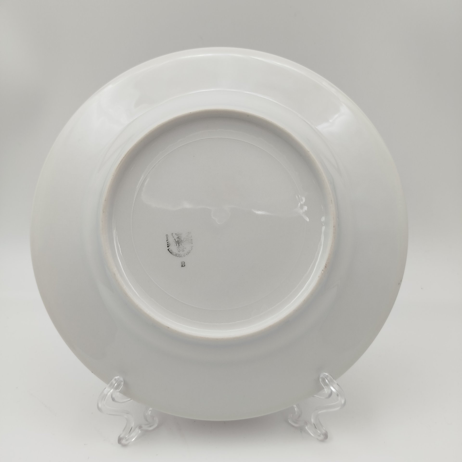 Тарелка декоративная с изображением Праги, фарфор, деколь, Moritz Zdekauer (MZ), Чехословакия, 1970-1991 гг.