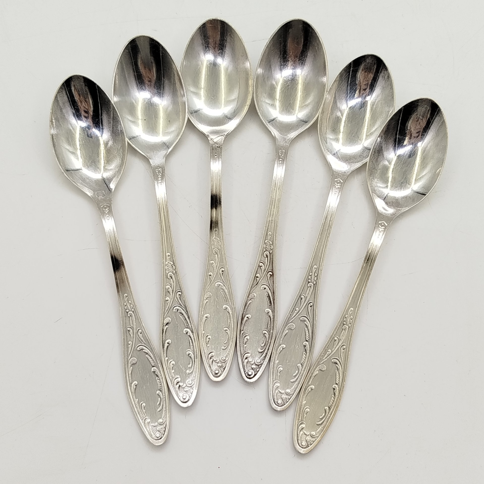 Набор из шести чайных ложек "Пламя", мНЦ (медь-никель-цинк), Кольчугинский завод цветных металлов, СССР, 1960-1990 гг.