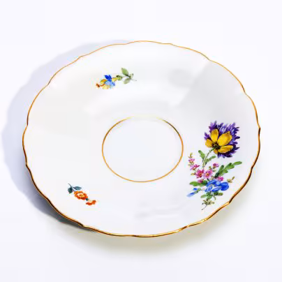 Блюдце с цветочным декором, фарфор, роспись, золочение, Meissen porcelain manufactory (Мейсен), Германия, 1956 г., Meissen (Мейсенский фарфор)