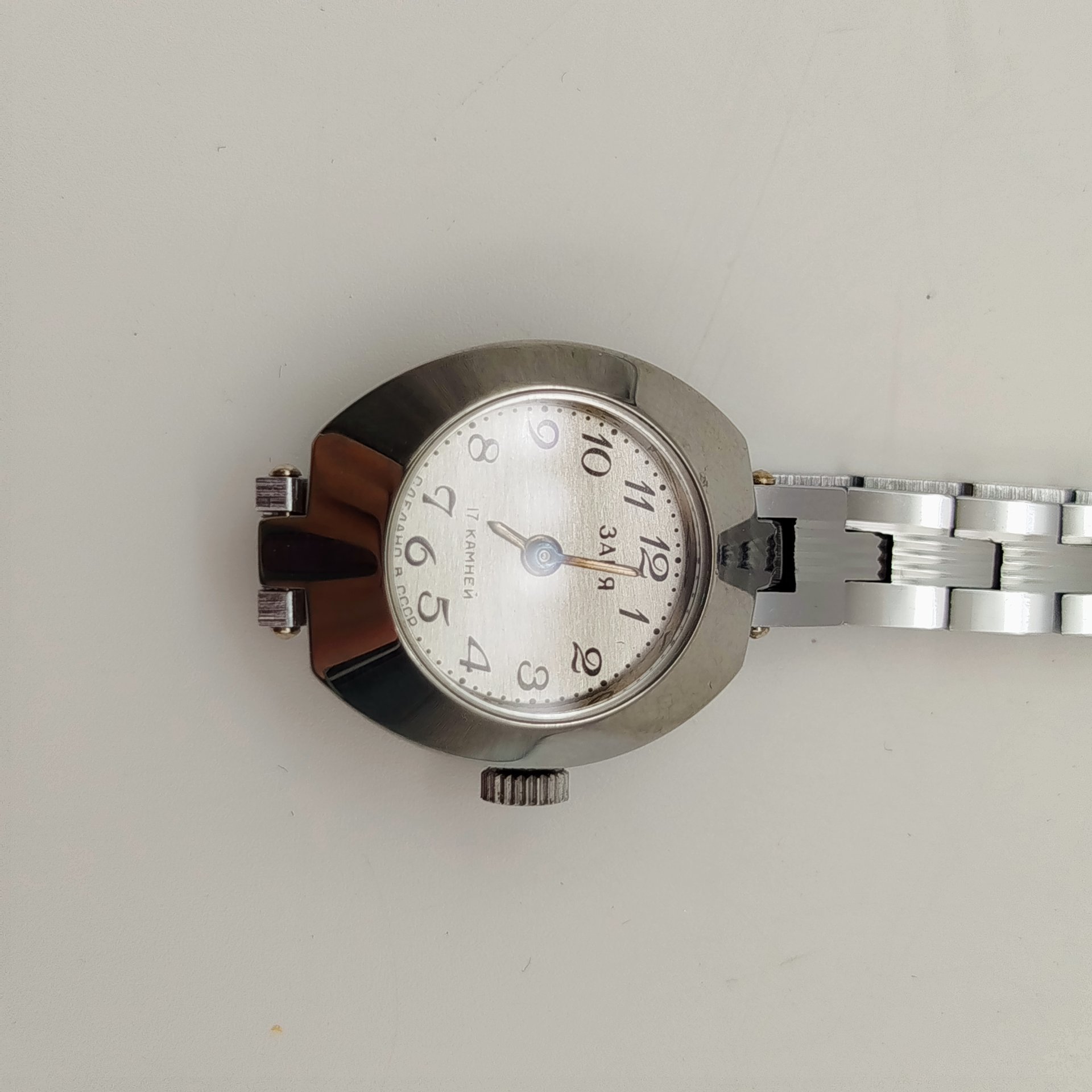 Часы наручные "Заря" в оригинальной упаковке с документами, металл, стекло, картон, Пензенский часовой завод, СССР, 1991 г.