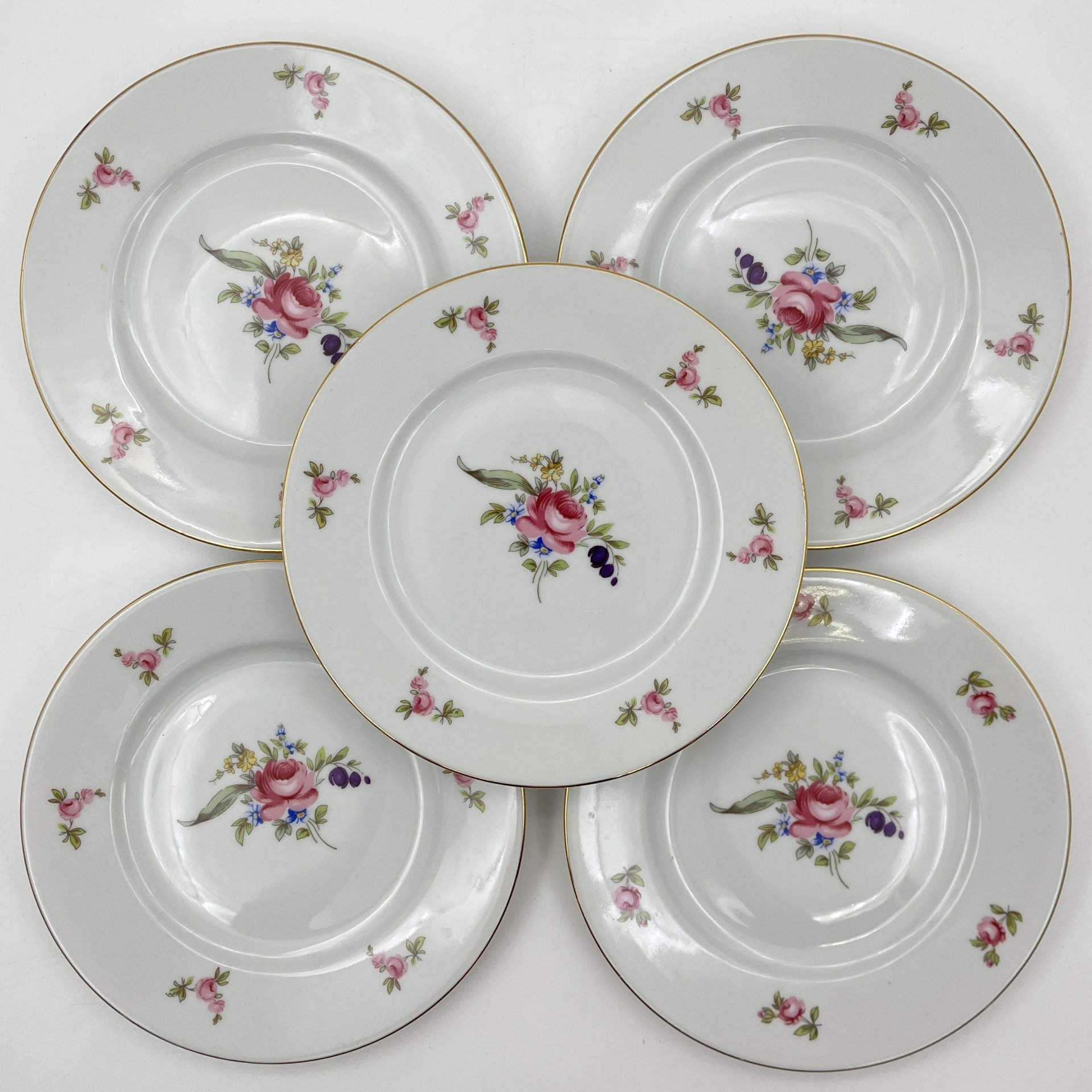 Набор из пяти пирожковых тарелок с цветочным декором, фарфор, деколь, золочение, Bohemia (Neurohlau), Чехословакия, 1970-1990 гг.