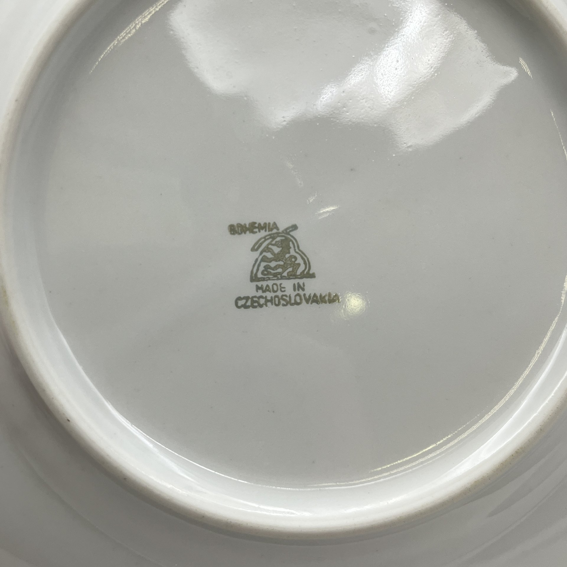 Набор из пяти пирожковых тарелок с цветочным декором, фарфор, деколь, золочение, Bohemia (Neurohlau), Чехословакия, 1970-1990 гг.