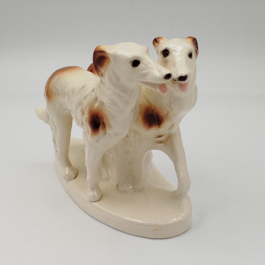 Статуэтка "Пара гончих"