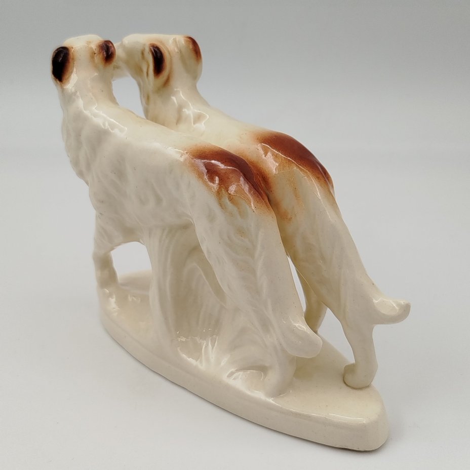 Статуэтка "Пара гончих"